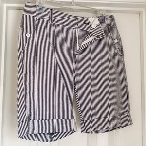 Banana Republic Bermuda shorts seer sucker